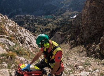 Un dels diversos rescats que el GRAE de la Seu d'Urgell ha fet aquest estiu a l'Alt Pirineu (Foto: Bombers Generalitat)