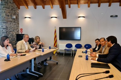 Reunió de les presidències comarcals i la síndica d'Aran al Consell Comarcal del Pallars Sobirà, a Sort (Foto: ACN)