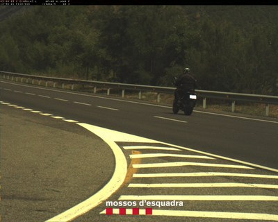 Vehicle que circulava a 192 km/h a la C-14 a Peramola (Foto: Mossos d'Esquadra)