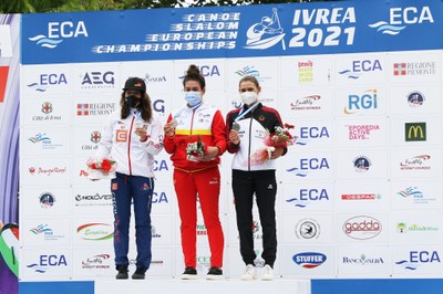 Miren Lazkano, campiona d'Europa 2021 d'eslàlom en C1 femení (Foto: Nina Jelenc / ECA)