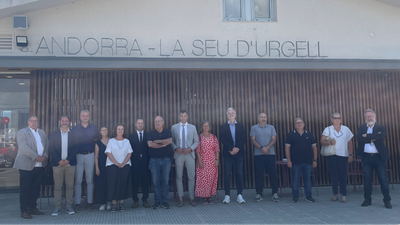 Reunió de la Taula estratègica de l'Aeroport d'Andorra-La Seu d'Urgell (Foto: Gencat)
