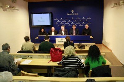 Presentació del manifest a favor de la regulació dels habitatges turístics a l'Alt Pirineu i Aran que s'ha fet a la Diputació de Lleida (Foto:ACN/Anna Berga)