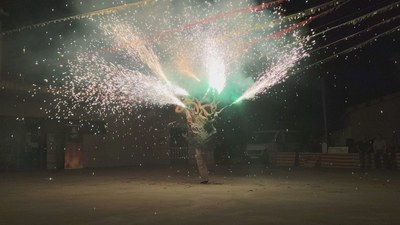 Espectacle pirotècnic del drac Asparrac (Foto: Ajuntament de Peramola)