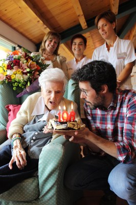Maria Assumpció Antúnez Casadellà celebra el 106 aniversari