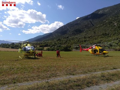 Moment de l'evacuació (Foto: Bombers de la Generalitat)
