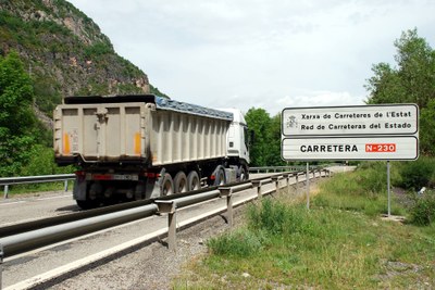La carretera N-230 al pas per l'Alta Ribagorça (ACN / arxiu)
