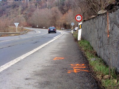 Indicatius topogràfics per a la reforma de la N-145, a la Seu