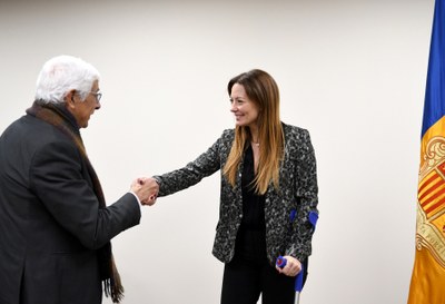 Reunió entre Manel Balcells i Helena Mas, aquest dilluns a Andorra la Vella (Foto: Govern d'Andorra)