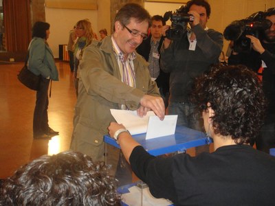 Consulta 25A - Ausàs