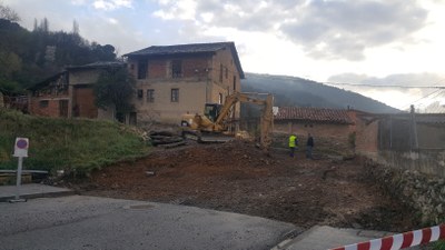Obres a la cruïlla entre els carrers de Monturull i Bellavista (Foto: Ajuntament de la Seu)