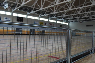 Tanca de la pista d'hoquei patins de la Seu