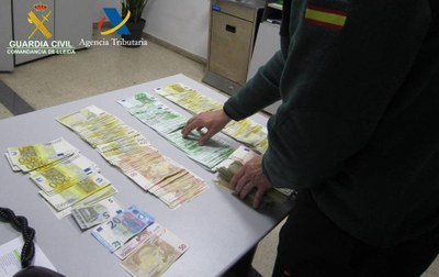 Intervenció de divises (18.01.2017)