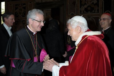 Joan Enric Vives - Audiència Benet XVI Definitiu
