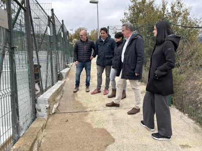Joan Talarn visita el Refugi Supracomarcal d'Animals de Benavarre