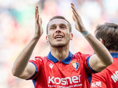 Jonathan Dubasin, en el partit Osasuna-Racing disputat aquest diumenge (Foto: @osasuna)