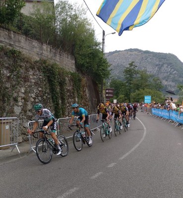 El Tour 2019 al pas per Foix, aquest diumenge (Foto: Montse Cervera)