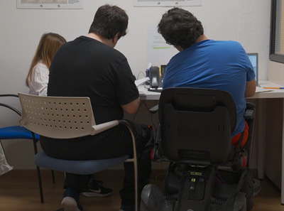 Servei d'atenció telefònica de l'Ajuntament de la Seu d'Urgell, mitjançant un acord amb Integra Pirineus