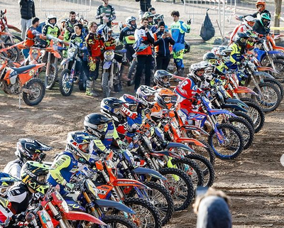Sortida de les carreres competitives de la Bassella Race 2024 (@bassellarace)