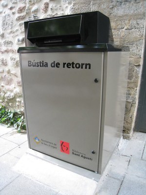 Bústia de retorn a la Biblioteca Sant Agustí