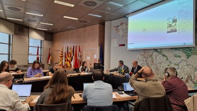 Presentació dels documents inicials del Pla Hidrològic de l'Ebre 2028-2033, a Saragossa (Foto: CHE)