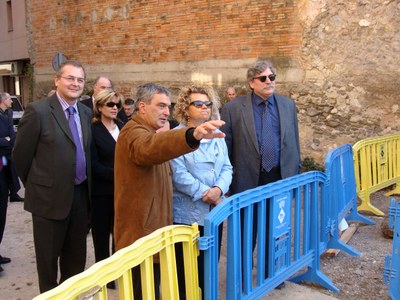 Geli - Terrenys consultori local