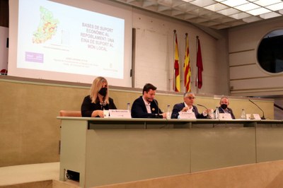 Intervenció de Joan Talarn i Jordi Latorre a la jornada sobre despoblament, al Municipàlia de Lleida (Foto: DdL)