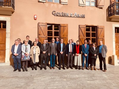 Visita del president de la Diputació, Joan Talarn, a Vielha (Foto: DdL)