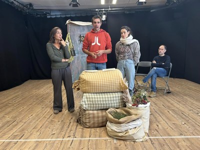 Presentació de l'obra 'Dones de Flors i Herbes', de La Fanga Escènica