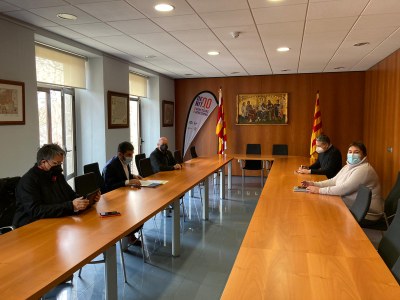 Reunió de Chakir El Homrani amb dirigents de la Cerdanya i el Ripollès, a Puigcerdà (Foto: Departament de Treball)