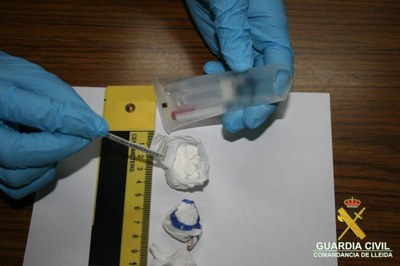 Guàrdia Civil - Intervenció de droga (03.2014)