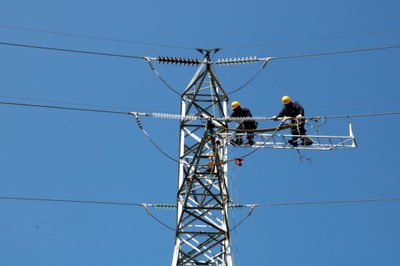 Torre d'alta tensió (Foto: arxiu)