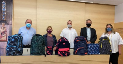 Donació de la Parròquia de Sant Ot (Foto: Ajuntament de la Seu)