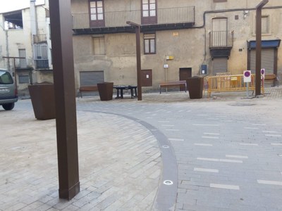 Finalització de la remodelació de la plaça de l'Arbre de Castellciutat