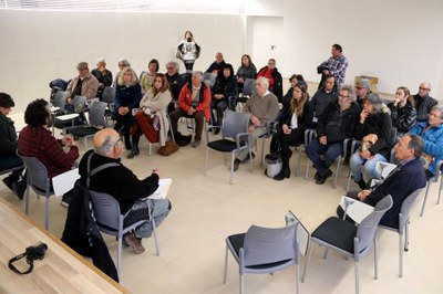 Reunió de la Plataforma contra l'Autopista Elèctrica del Pallars, a Isona (Foto: ACN)
