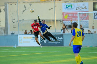 Partit de la Copa Pirineus entre el CF Coll de Nargó i el CF Pobla de Segur (Foto: FCF)
