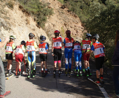 Participants a la 3a edició de la Pujada a l'Arp (Foto: FCEH)