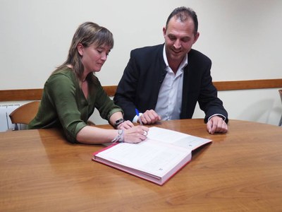 Signatura del conveni entre La Salle la Seu i El Niu d'Andorra Telecom