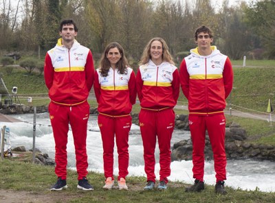 Equip estatal de piragüisme de canoa eslàlom (Foto: RFEP)