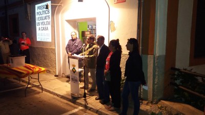 Inauguració d'una placa commemorativa de l'1-O a Organyà