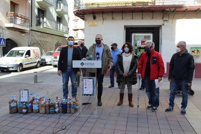 Presentació de la campanya de sensibilització sobre la problemàtica ambiental de les burilles (Foto: Ajuntament de la Seu d'Urgell)