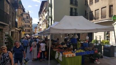 Mercat setmanal de la Seu (Foto d'arxiu/Ajuntament de la Seu)