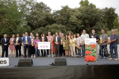 Lliurament de les flors d'honor de Viles Florides (Foto: Viles Florides)