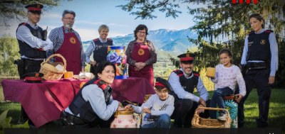 Imatge del mes d'octubre al Calendari Solidari 2021 dels Mossos d'Esquadra, presa des del Parc del Cadí de la Seu