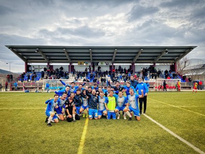 La Seu FC celebra la classificació per a la fase d'ascens a Primera Catalana (@fclaseu)