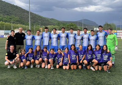Reconeixement de La Seu FC a l'FC Pirineus, campió de Segona Catalana aleví (@fcpirineus)