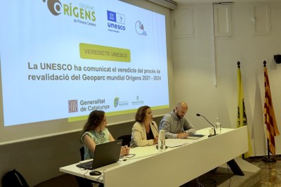 Acte de presentació de la revalidació del Geoparc Orígens per la Unesco (Foto: ACN/Marta Lluvich)