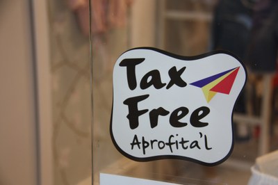 Campanya de 'Tax Free' a la Seu (Foto: ACN)