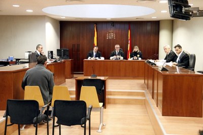 Judici al veí de la Seu acusat de maltractar i violar la seva parella (Foto: ACN)