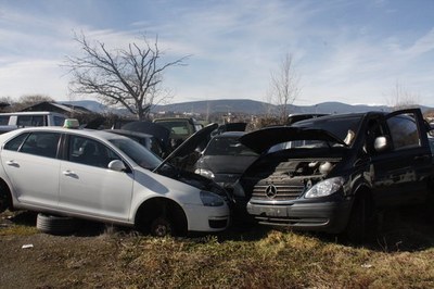 Vehicles desballestats al dipòsit judicial de la Seu (ACN/Ferran G.Queralt)