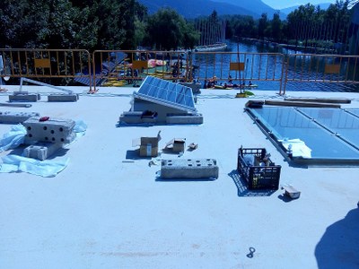 Instal·lació de plaques fotovoltaiques a l'edifici del Parc Olímpic del Segre